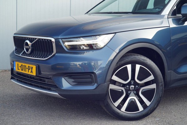 Volvo XC40 1.5 T2 Momentum / NL-Auto / 22dkm NAP / Elek. Trekhaak / Camera / Navigatie / DAB / Climate