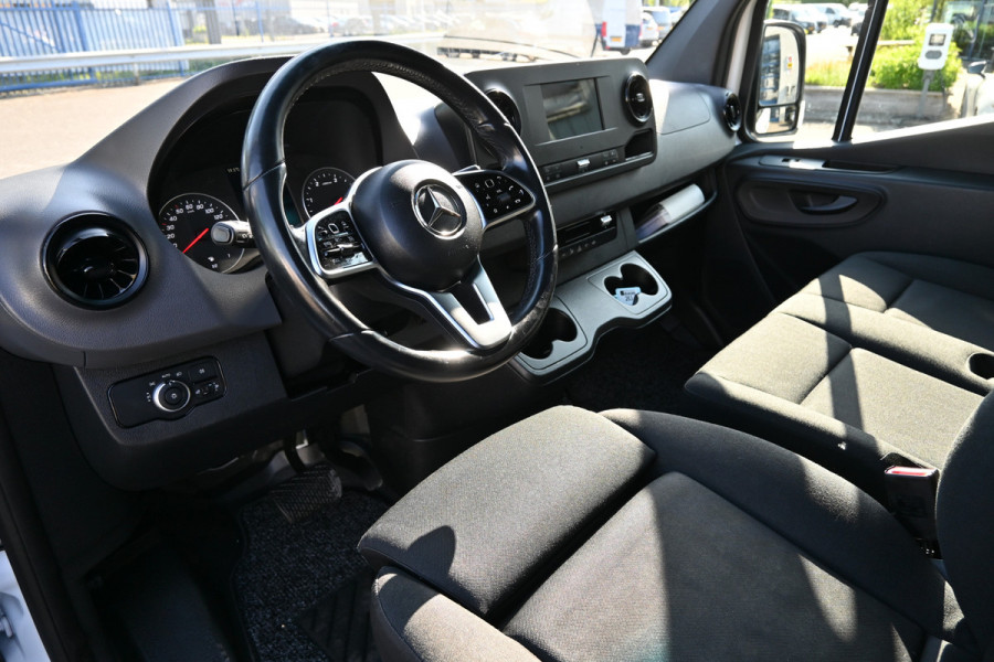 Mercedes-Benz Sprinter 516 CDI L2H2 Geveerde stoel, Navigatie met camera