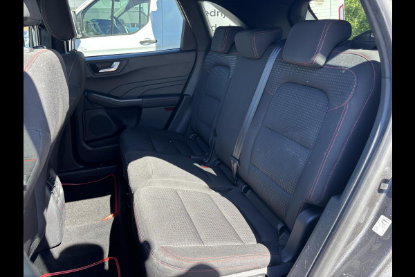 Ford Kuga 2.5 FHEV ST-Line | 225pk | Adaptieve Cruise | Winterpack | 19 inch velgen | Digitale cockpit | 1.600kg Trekgewicht!