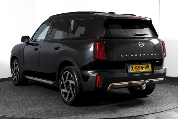 MINI Countryman 1.5 170 PK C Favoured XL Org. NL | S/K-Panodak | Elek. Trekhaak | Adapt. Cruise | Memory | Stoel-+Stuurverw. | Harman/Kardon | PDC | 360 Camera | NAV + App. Connect | ECC | Elek. Klep. | LM 19" |