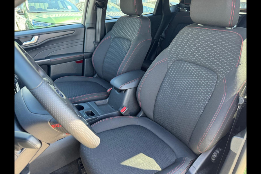 Ford Kuga 2.5 PHEV ST-Line 243pk | Winterpack | Wegklapbare Trekhaak | 2.100kg Trekgewicht | Orig. NL auto