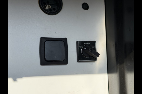 Iveco Daily 35C21 3.0 210 PK AUTOMAAT L3H2 N1 / MOTORSPORT INRICHTING / LUIFEL / LUCHTSLANG / DUBBEL LUCHT / 3-ZITS