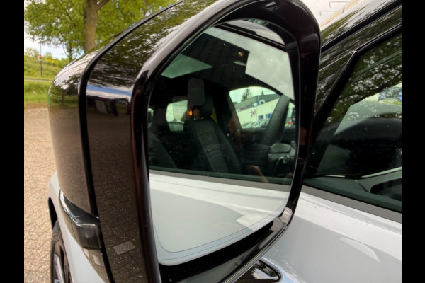 Land Rover Range Rover Evoque P270e SE Dynamic black-pack arroios Grey schuifdak trekhaak