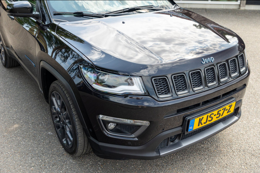 Jeep Compass 4xe 240 Plug-in Hybrid Electric Trailhawk I Pano I Leder I ALpine I Vol opties I