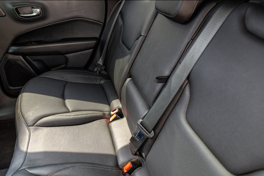 Jeep Compass 4xe 240 Plug-in Hybrid Electric Trailhawk I Pano I Leder I ALpine I Vol opties I