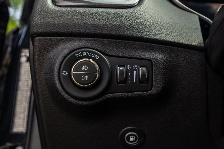 Jeep Compass 4xe 240 Plug-in Hybrid Electric Trailhawk I Pano I Leder I ALpine I Vol opties I