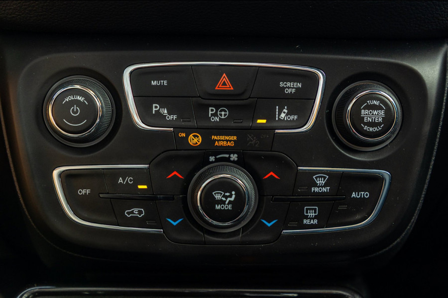 Jeep Compass 4xe 240 Plug-in Hybrid Electric Trailhawk I Pano I Leder I ALpine I Vol opties I