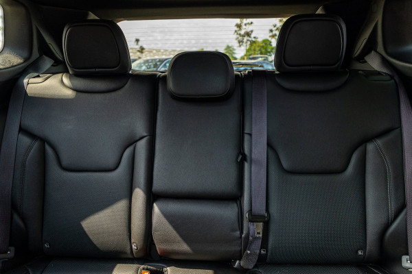 Jeep Compass 4xe 240 Plug-in Hybrid Electric Trailhawk I Pano I Leder I ALpine I Vol opties I