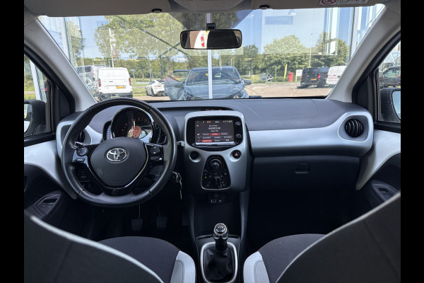 Toyota Aygo 1.0 VVT-i x-play | Camera | Carplay | Cruisec. | Navi