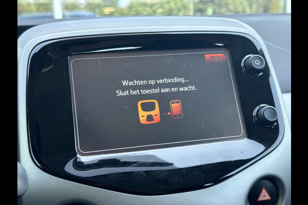 Toyota Aygo 1.0 VVT-i x-play | Camera | Carplay | Cruisec. | Navi