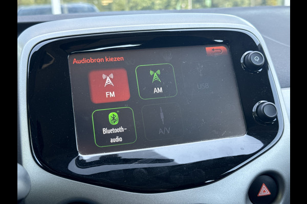Toyota Aygo 1.0 VVT-i x-play | Camera | Carplay | Cruisec. | Navi