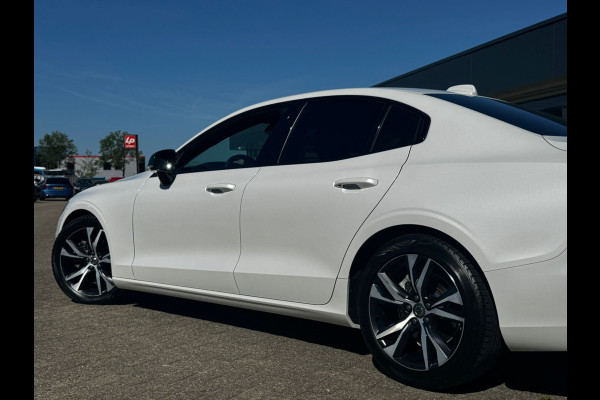 Volvo S60 B4 211PK R-Design | BLIS | Adapt. Cruise | Stoel/Stuur verwarm. | H&K | Trekhaak
