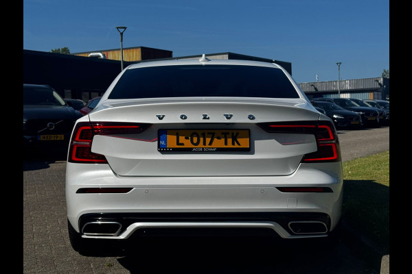 Volvo S60 B4 211PK R-Design | BLIS | Adapt. Cruise | Stoel/Stuur verwarm. | H&K | Trekhaak