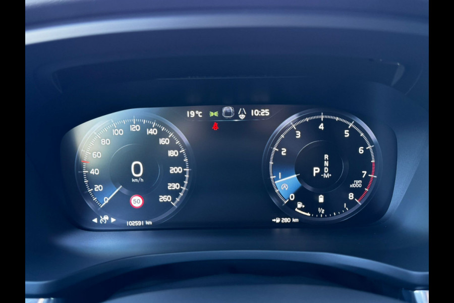 Volvo S60 B4 211PK R-Design | BLIS | Adapt. Cruise | Stoel/Stuur verwarm. | H&K | Trekhaak