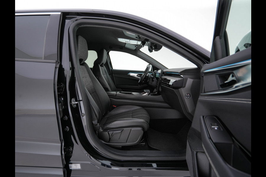Renault Austral 1.2 E-Tech full hybrid 200 techno (INCL-BTW) *LEATHER-FABRIC | FULL-LED | HEATED-COMFORTSEATS | DIGI-COCKPIT | BLINDSPOT | CAMERA | NAVI-FULLMAP | KEYLESS | PRIVACY-GLASS | SHIFTPADDLES | CARPLAY | TOWBAR | 19''ALU *