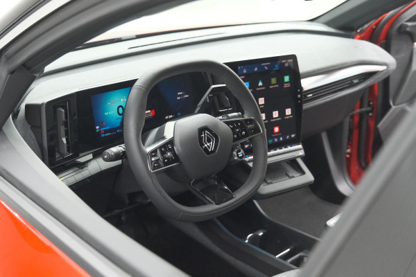 Renault Mégane E-Tech Comfort Range Techno 60 kWh | SOH 98,8% | 22kW Boordlader | 360 Camera | Adaptieve Cruise Control