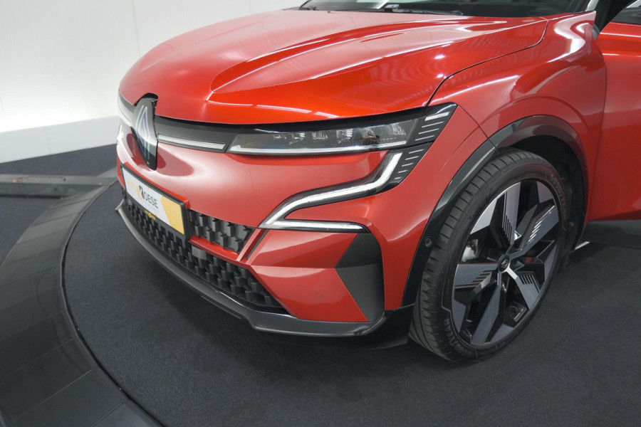 Renault Mégane E-Tech Comfort Range Techno 60 kWh | SOH 98,8% | 22kW Boordlader | 360 Camera | Adaptieve Cruise Control