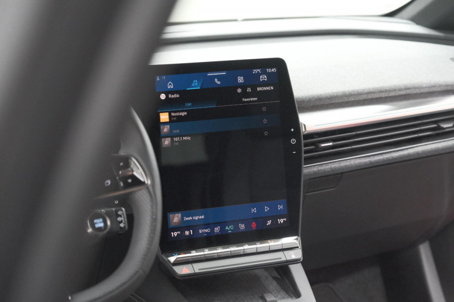 Renault Mégane E-Tech Comfort Range Techno 60 kWh | SOH 98,8% | 22kW Boordlader | 360 Camera | Adaptieve Cruise Control