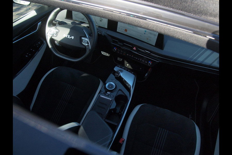 Kia Ev6 GT-Line 77.4 kWh | SOH 100% | Panoramadak | Trekhaak | 360 Camera | Head-Up Display | MERIDIAN SURROUND |