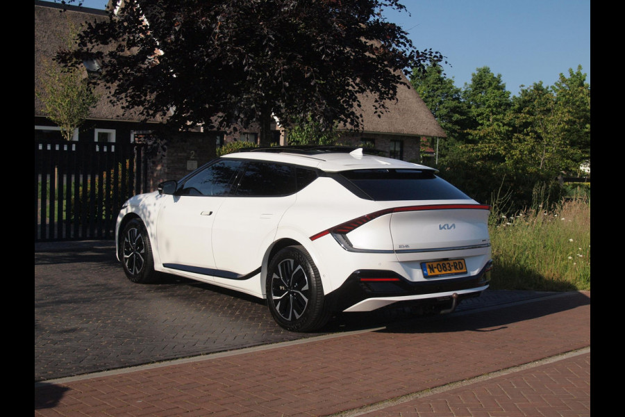 Kia Ev6 GT-Line 77.4 kWh | SOH 100% | Panoramadak | Trekhaak | 360 Camera | Head-Up Display | MERIDIAN SURROUND |