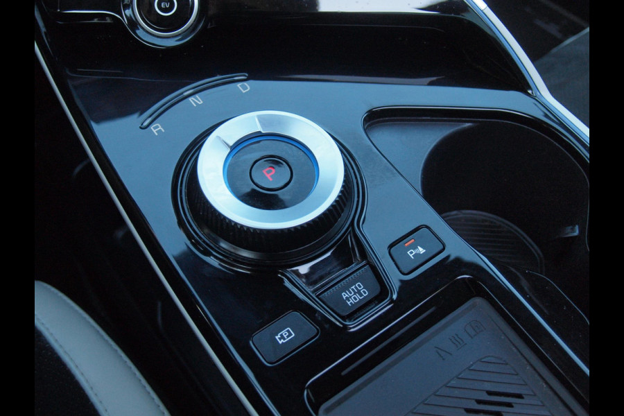 Kia Ev6 GT-Line 77.4 kWh | SOH 100% | Panoramadak | Trekhaak | 360 Camera | Head-Up Display | MERIDIAN SURROUND |