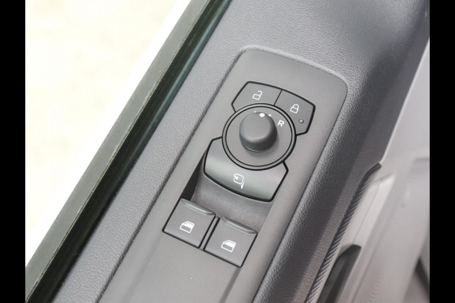 Ford Transit Custom 280 2.0 TDCI L2H1 Trend NM Airco Cruise Navi PDC Camera Carplay