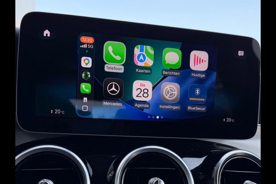 Mercedes-Benz GLC 200 4MATIC Premium Plus, AMG, Burmester, CarPlay, 19 inch, trekhaak