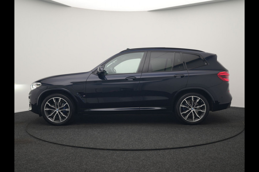 BMW X3 xDrive30e M Sport PHEV 293pk Dealer O.H. | Trekhaak Af Fabriek | Panodak | Head Up | Adaptive Cruise | 360 Camera | Harman / Kardon | Adaptief Onderstel | Lederen Sportstoelen Memory & Verwarmd | Keyless | Blis | Sfeerverlichting |  Plug In Hybrid |