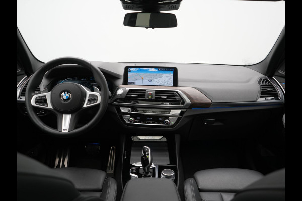 BMW X3 xDrive30e M Sport PHEV 293pk Dealer O.H. | Trekhaak Af Fabriek | Panodak | Head Up | Adaptive Cruise | 360 Camera | Harman / Kardon | Adaptief Onderstel | Lederen Sportstoelen Memory & Verwarmd | Keyless | Blis | Sfeerverlichting |  Plug In Hybrid |
