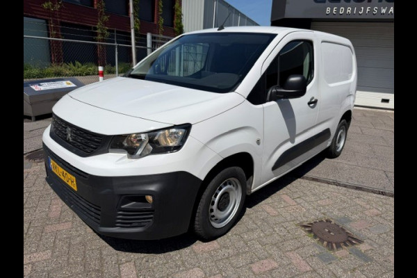 Peugeot Partner 1.2 PureTech Premium AIRCO I NAVI I PDC I MULTIMEDIA I 1e EIGENAAR I COMPLETE ONDERHOUDSHISTORIE