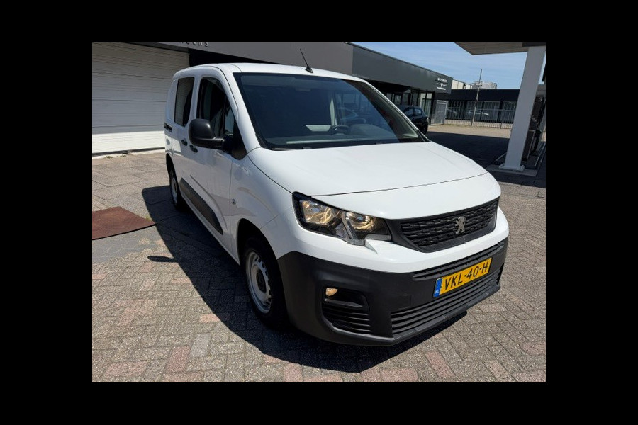 Peugeot Partner 1.2 PureTech Premium AIRCO I NAVI I PDC I MULTIMEDIA I 1e EIGENAAR I COMPLETE ONDERHOUDSHISTORIE