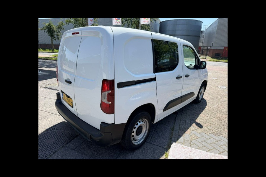 Peugeot Partner 1.2 PureTech Premium AIRCO I NAVI I PDC I MULTIMEDIA I 1e EIGENAAR I COMPLETE ONDERHOUDSHISTORIE