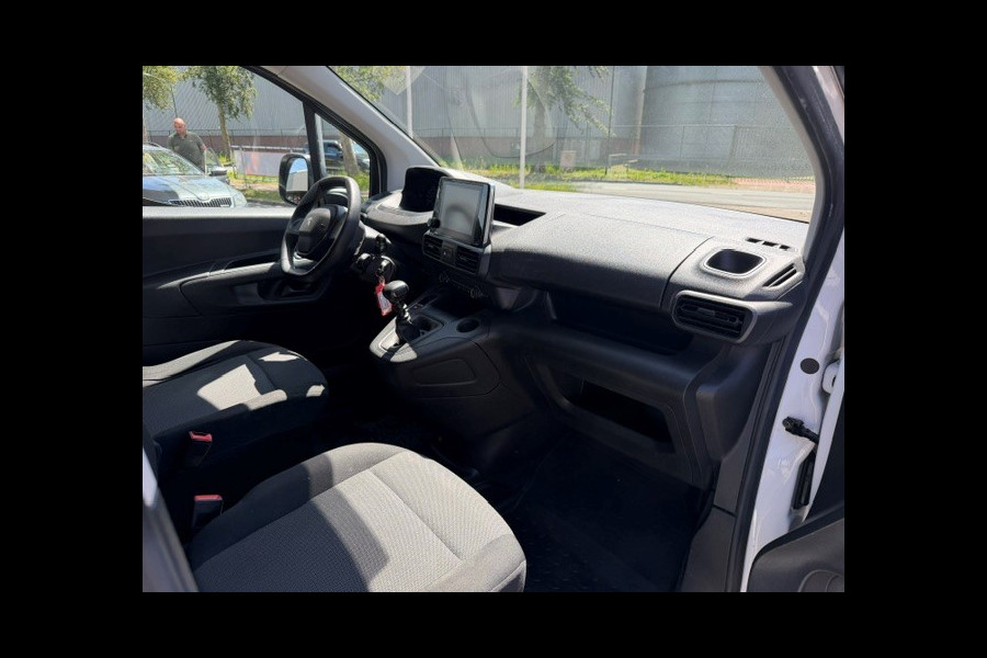 Peugeot Partner 1.2 PureTech Premium AIRCO I NAVI I PDC I MULTIMEDIA I 1e EIGENAAR I COMPLETE ONDERHOUDSHISTORIE