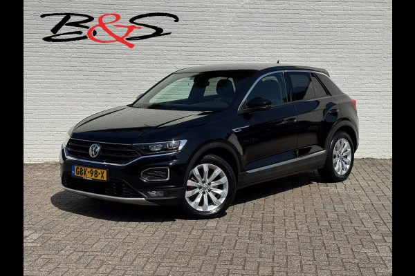 Volkswagen T-Roc 2.0 TSI 4Motion Sport Automaat Carplay Navi Trekhaak All-Seasonbanden
