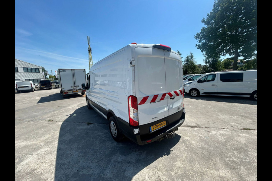 Ford Transit 350 2.0 TDCI L3H2 Trend MHEV RWD 2800 kg trekhaak ( ex overheid )