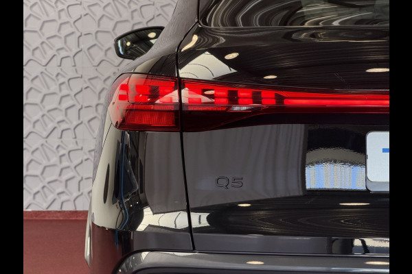 Audi Q5 Sportback 2.0 TFSI E-HYBRID 367PK QUATTRO S EDITION COMPETITION PANO 21''LMV MATRIX.LED PASS .DISPLAY ELEK.STOEL 100 km elektrisch rijden