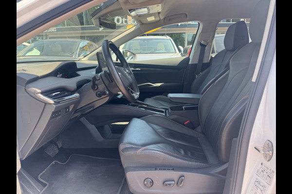 Škoda ENYAQ iV 80 First Edition / SoH 91,4% / Trekhaak / Camera / Leder / CarPlay / Keyless / 21'' / Warmtepomp / Stuur+Stoelverwarming / Dodehoek / DAB / ACC