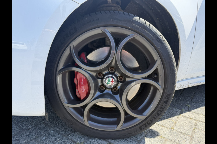 Alfa Romeo Giulietta 1.4 Turbo MultiAir Super | Wordt verwacht, bel voor een afspraak!