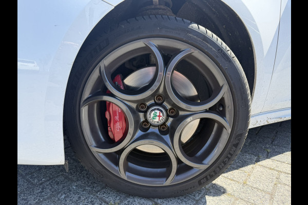 Alfa Romeo Giulietta 1.4 Turbo MultiAir Super | Wordt verwacht, bel voor een afspraak!
