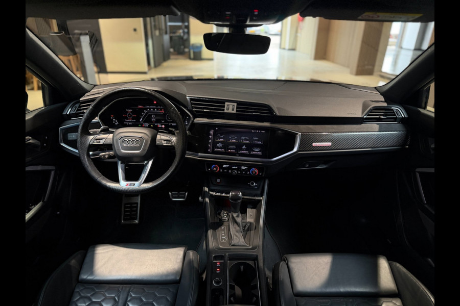 Audi RSQ3 Sportback 2.5 TFSI|Pano|RS Seats|Camera|Sonos|Matrix|Trekhaak