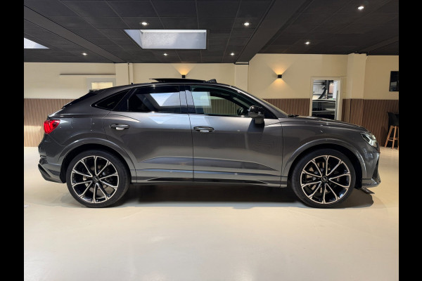 Audi RSQ3 Sportback 2.5 TFSI|Pano|RS Seats|Camera|Sonos|Matrix|Trekhaak