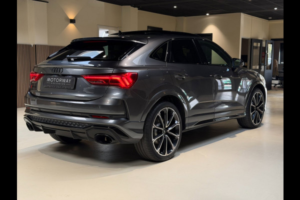 Audi RSQ3 Sportback 2.5 TFSI|Pano|RS Seats|Camera|Sonos|Matrix|Trekhaak