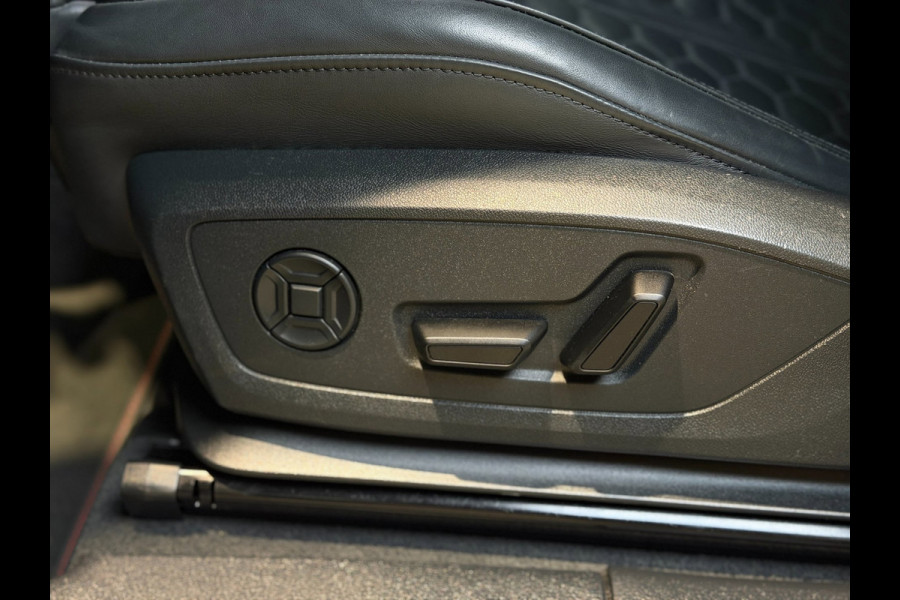 Audi RSQ3 Sportback 2.5 TFSI|Pano|RS Seats|Camera|Sonos|Matrix|Trekhaak