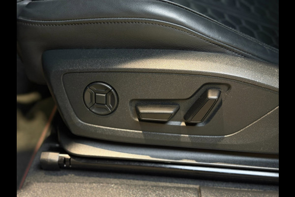 Audi RSQ3 Sportback 2.5 TFSI|Pano|RS Seats|Camera|Sonos|Matrix|Trekhaak