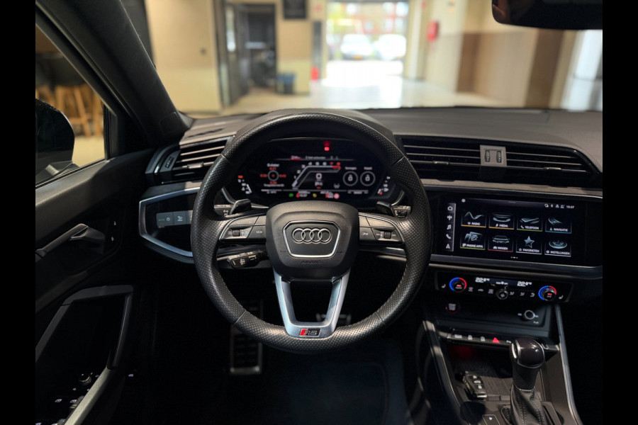 Audi RSQ3 Sportback 2.5 TFSI|Pano|RS Seats|Camera|Sonos|Matrix|Trekhaak