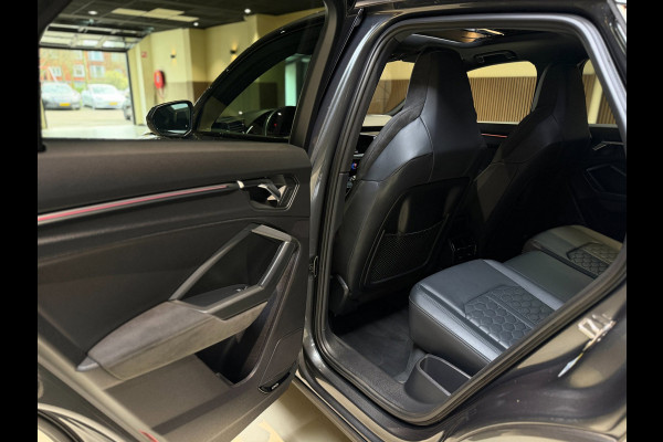 Audi RSQ3 Sportback 2.5 TFSI|Pano|RS Seats|Camera|Sonos|Matrix|Trekhaak