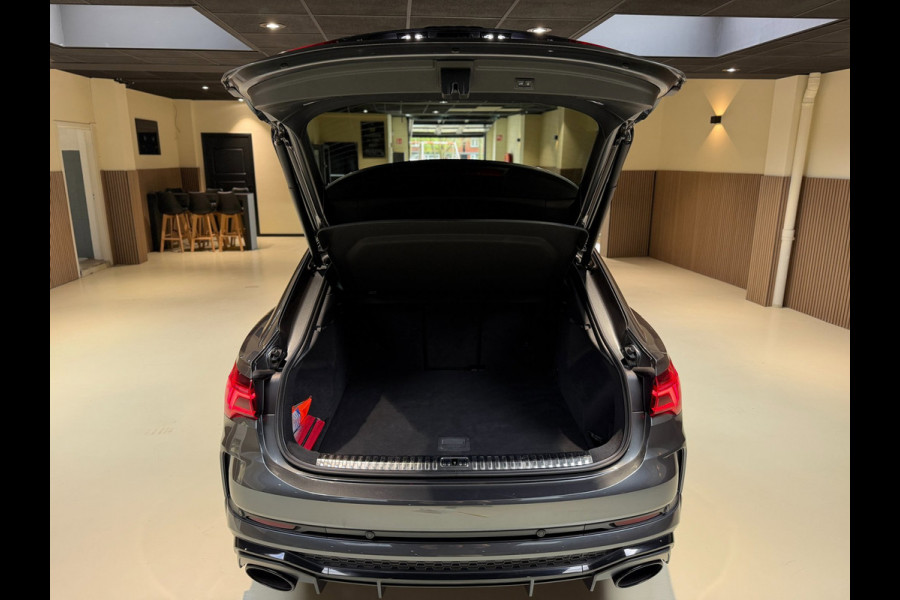 Audi RSQ3 Sportback 2.5 TFSI|Pano|RS Seats|Camera|Sonos|Matrix|Trekhaak