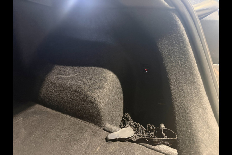 Audi RSQ3 Sportback 2.5 TFSI|Pano|RS Seats|Camera|Sonos|Matrix|Trekhaak