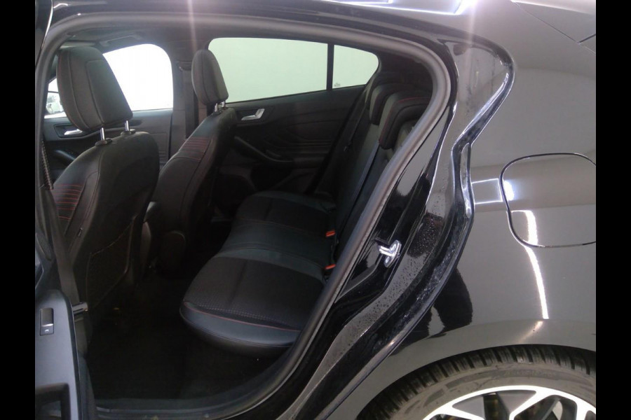 Ford Focus 1.5 EcoBoost ST Line Business 182 PK | 99600 KM | Panorama Dak | Bang & Olufsen Audio | WORDT VERTWACHT!