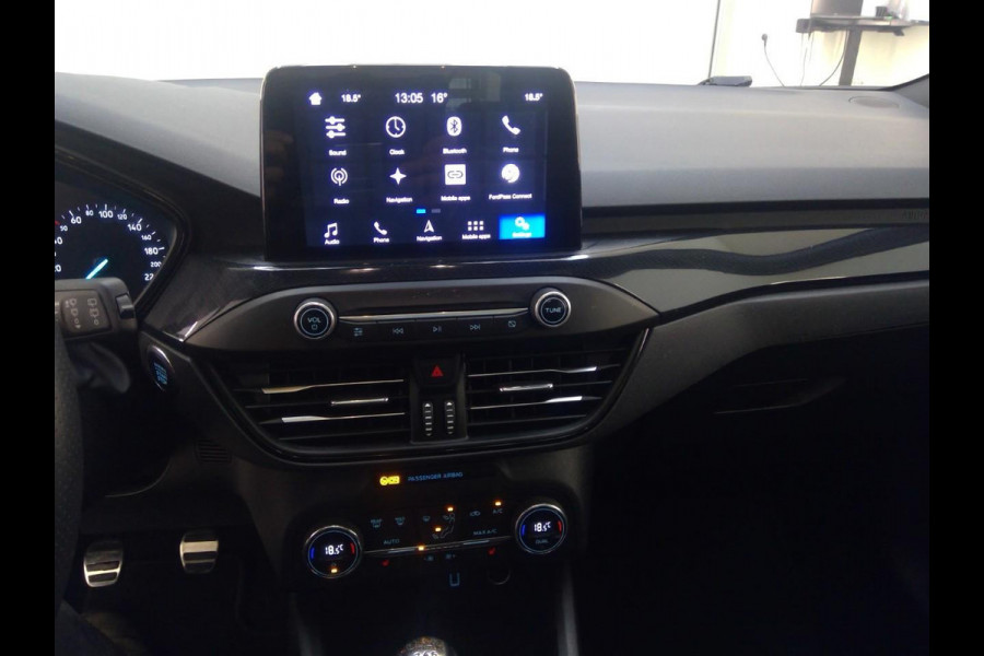Ford Focus 1.5 EcoBoost ST Line Business 182 PK | 99600 KM | Panorama Dak | Bang & Olufsen Audio | WORDT VERTWACHT!